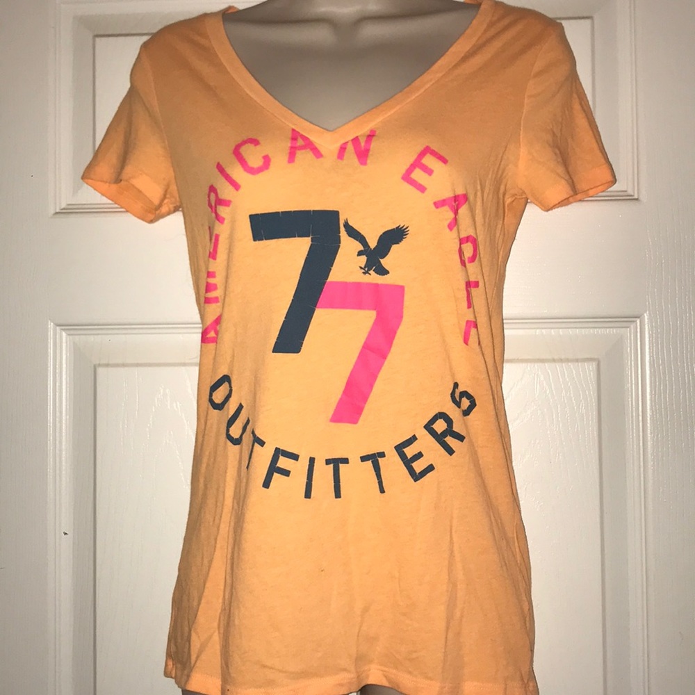 American Eagle tee